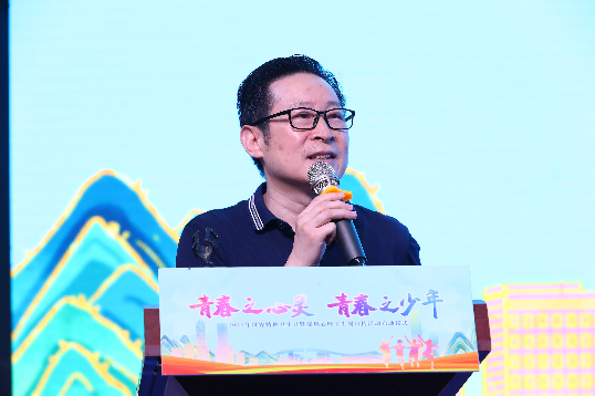 刘院长.jpg